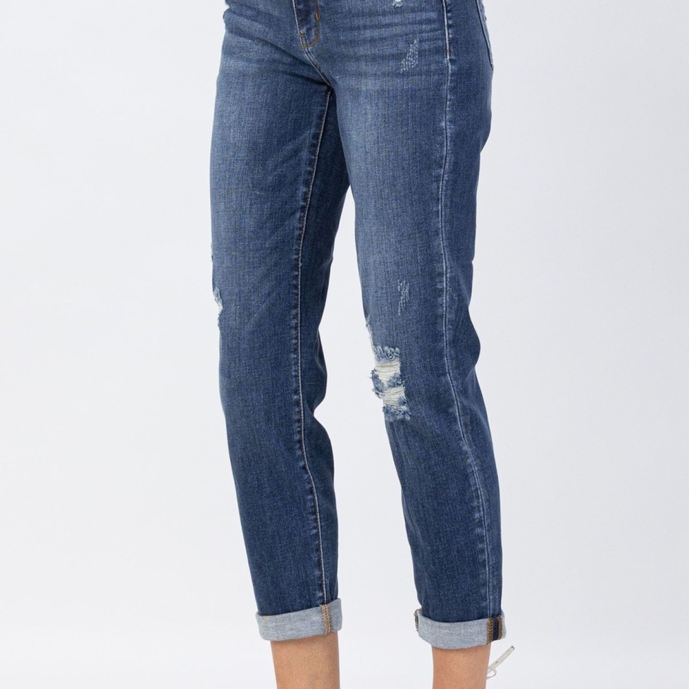 Judy Blue Distressed Blue Jeans - Picture 2 of 3